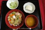 中華丼　Chinese bowl
